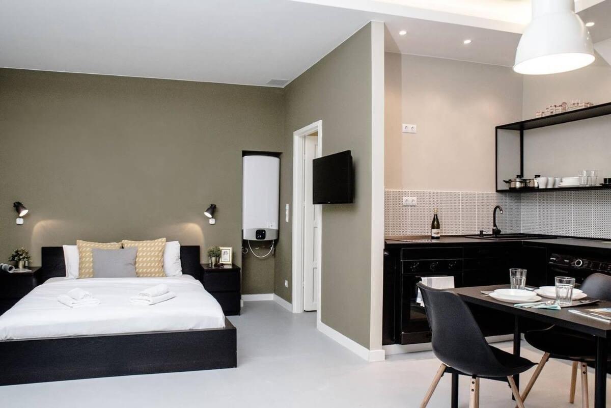 Cute, New And Stylish Apartment In The Center Boedapest Buitenkant foto